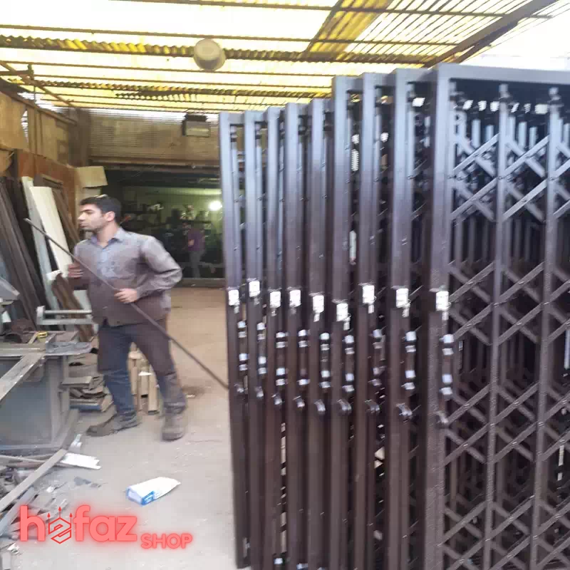 حفاظ اکاردئونی 4 گل با قفل مخفی