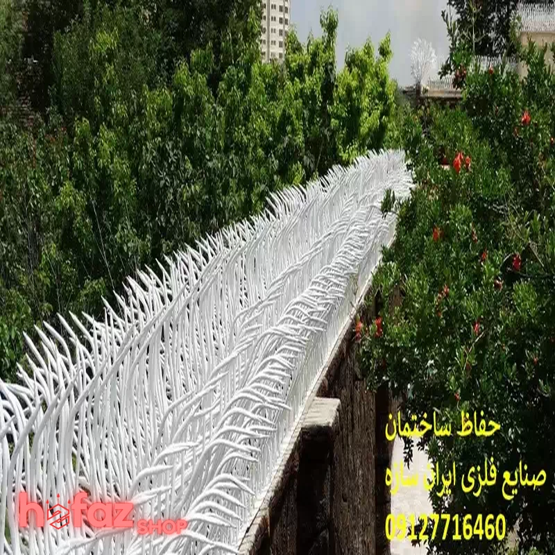 حفاظ بوته‌ای خاری مناسب برای محیط‌های مسکونی