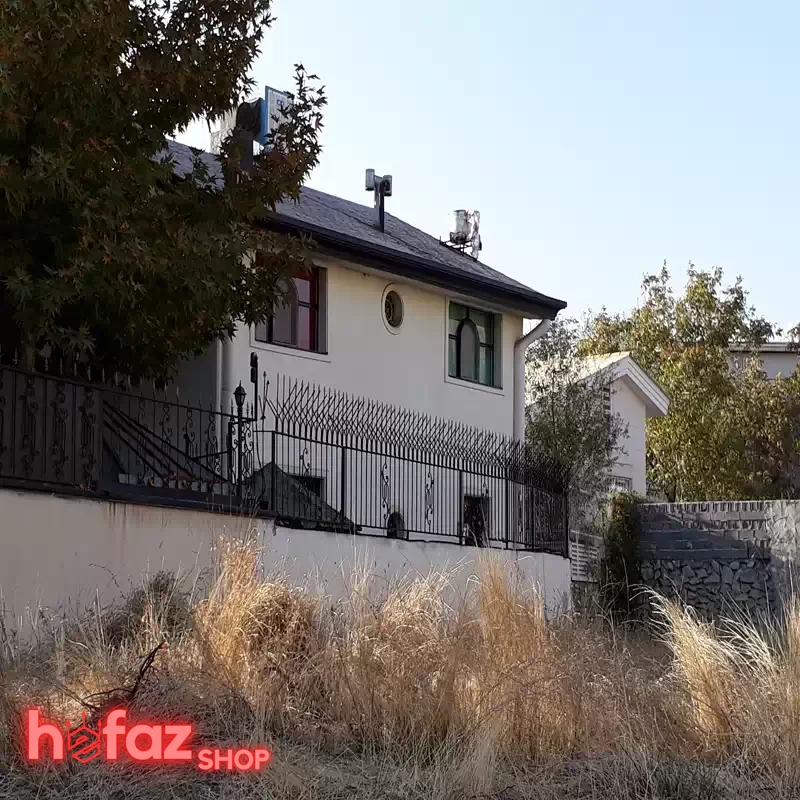 حفاظ سرنیزه‌ای سرخم با رنگ کوره‌ای الکترواستاتیک