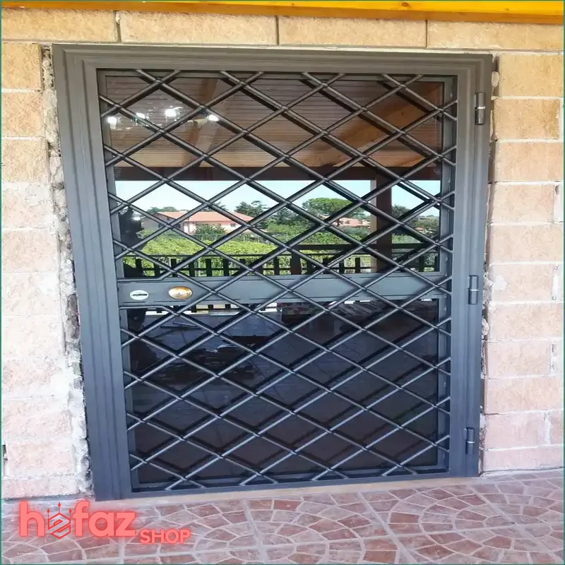 قیمت حفاظ درب آپارتمان لولایی طرح مشبک