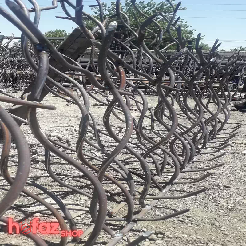 حفاظ شاخ گوزنی اماده نصب برای روی دیوار