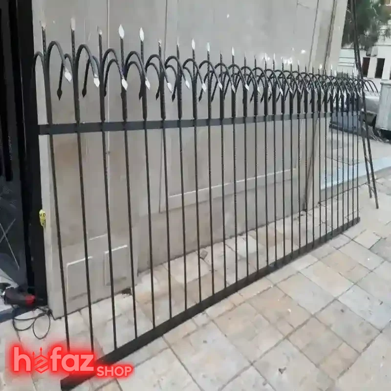 حفاظ دیوار سرنیزه سرخم یک سر ارتفاع 200